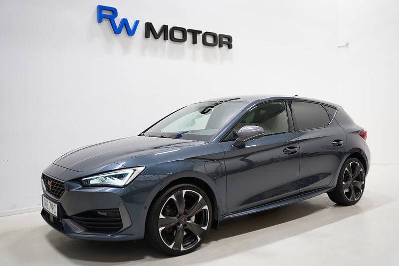 Halvkombi Cupra Leon 1 av 23