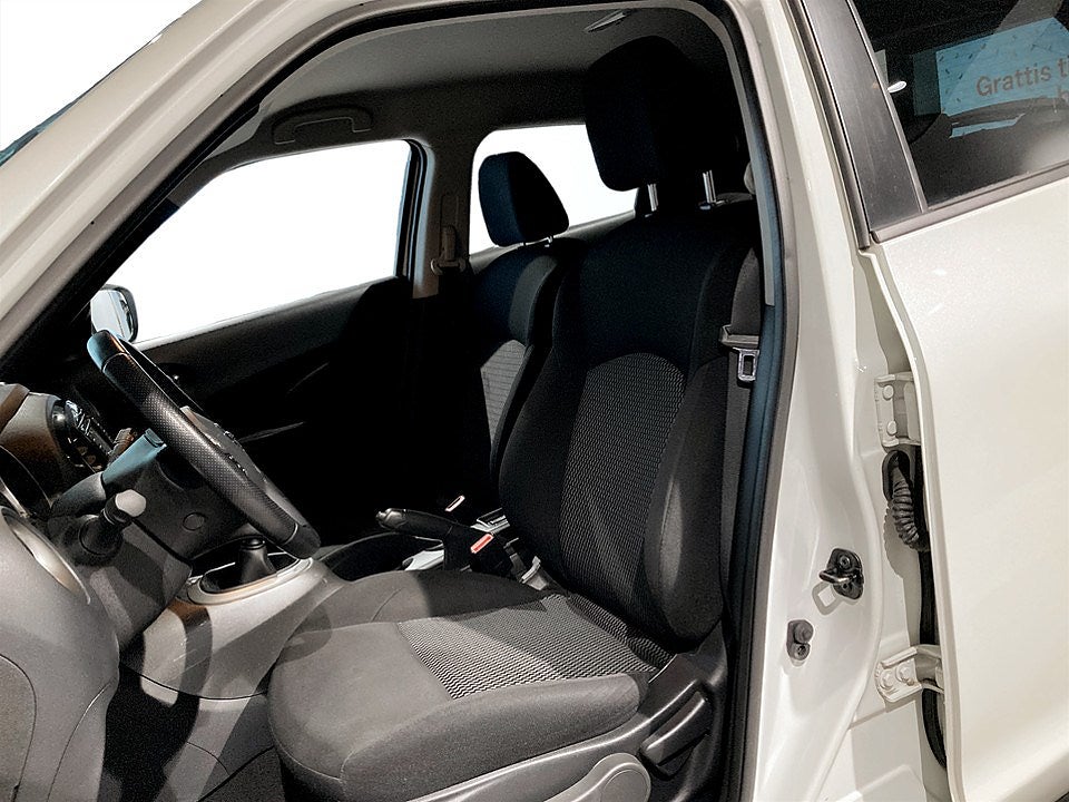 Bild på Nissan Juke Acenta Connect 1.2 DIG-T 115hk - NAVI, FARTHÅLLARE