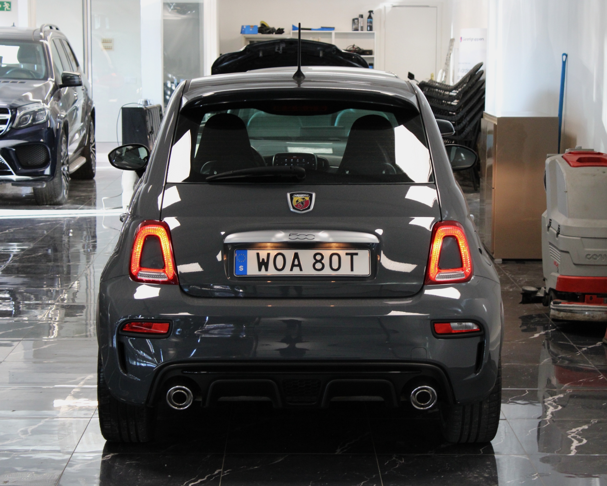 Abarth 595 1.4 T-JET 16V U-Connect 145hk 2020, bild 6/36