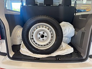 Volkswagen Transporter T30 2.0 TDI MOMS 9-sits/P-sens/S&V