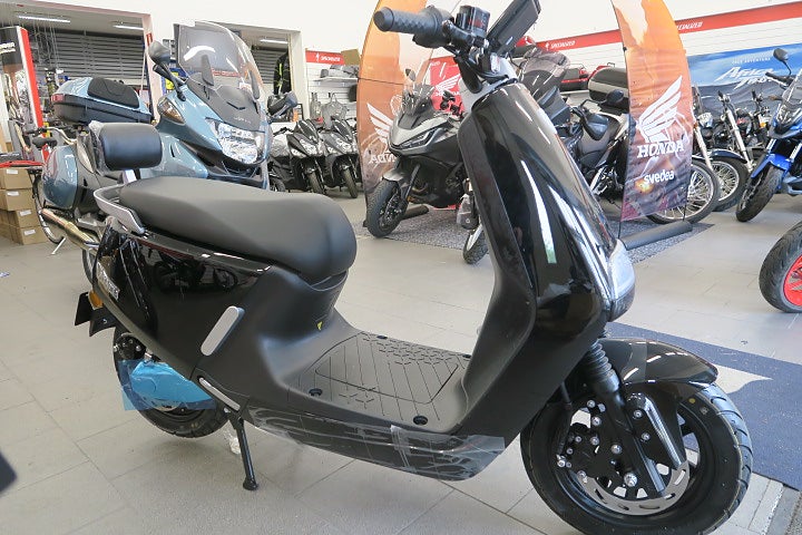 YADEA G5 EL moped 