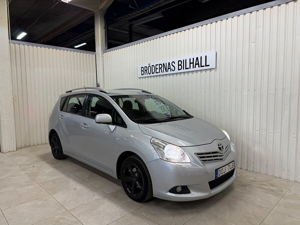 Toyota Verso 1.8 Valvematic/ 7-Sits/ Motorvärmare/ 4-Ägare/ 1,95% ränta