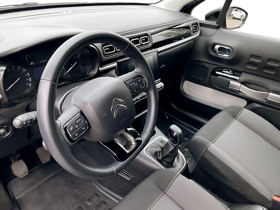 Bild på Citroen C3 Shine 1.2 PT 83hk P-SENSORER FARTHÅLLARE