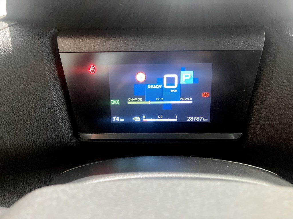 Bild på Citroën e-C4 Feel 50kWh 136hk Aut - CARPLAY, FARTHÅLLARE
