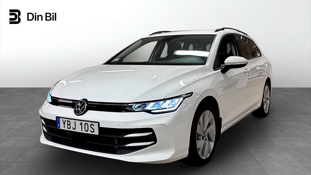 Volkswagen Golf Sportscombi 1.5 eTSI 150 DSG/Dragkrok/Edition-backkamera-keyle