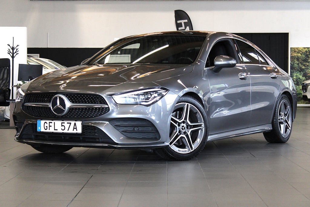 Mercedes-Benz CLA 200 /AMG/Panorama/Burmeister/Panelbelysning/Backkamera/