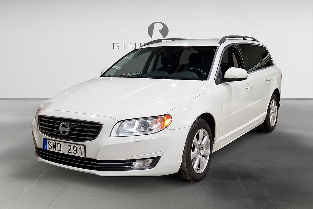 Volvo V70 D4 163 HK MOMENTUM DRAG D-VÄRM VOC 16"