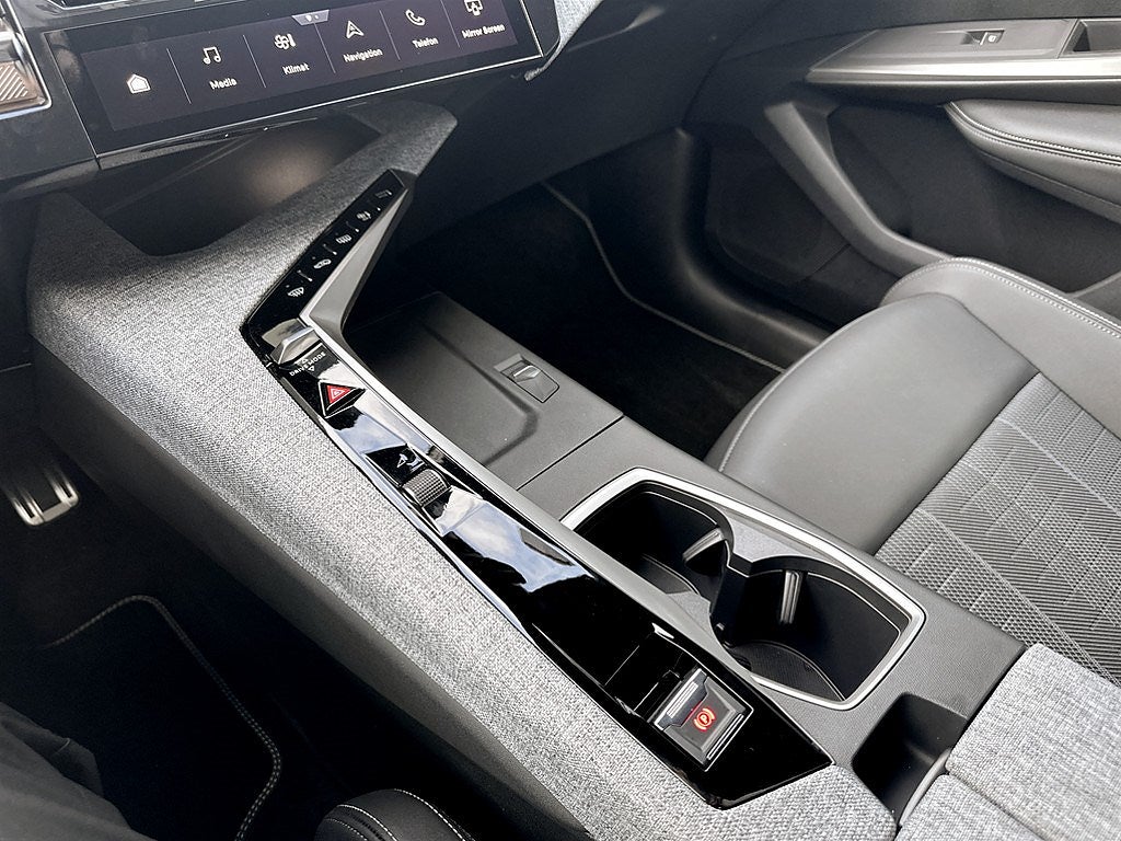 Bild på Peugeot 5008 GT Hybrid 145hk Aut - PRIVATLEASING 24MÅN