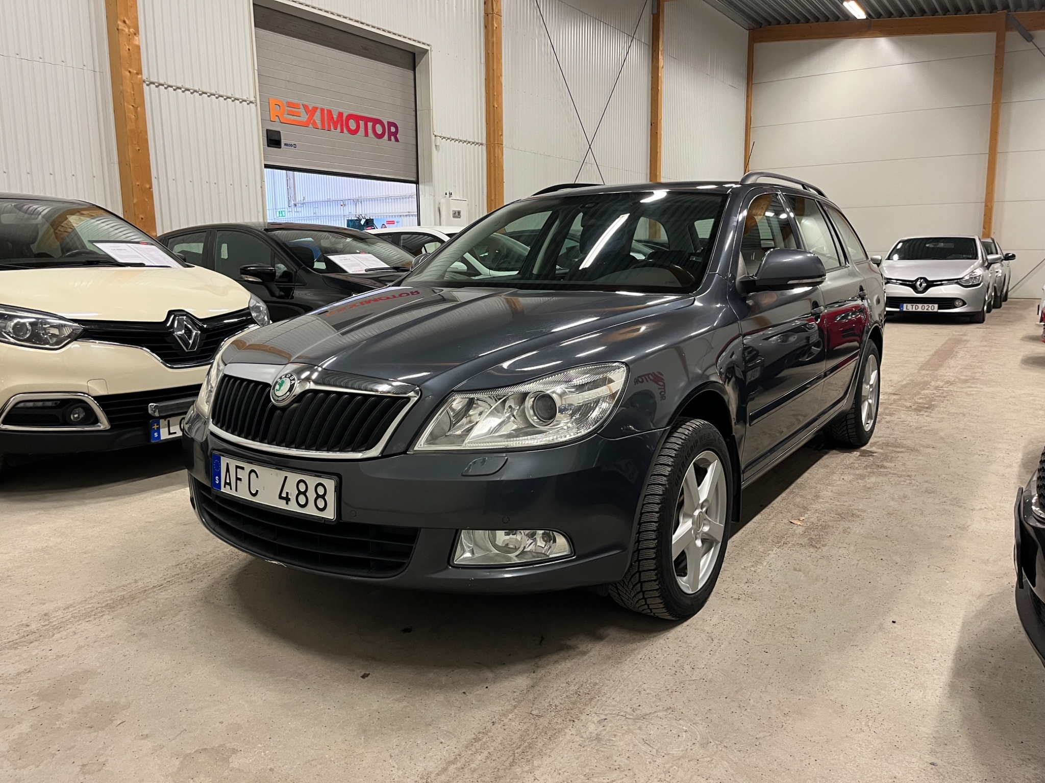 Skoda Octavia 2011, bild 6/43