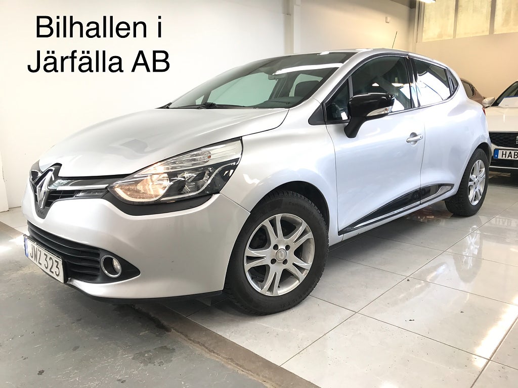 Renault Clio 0.9 TCe Euro 5 Lågmil bes servad kamkedja 90 HK