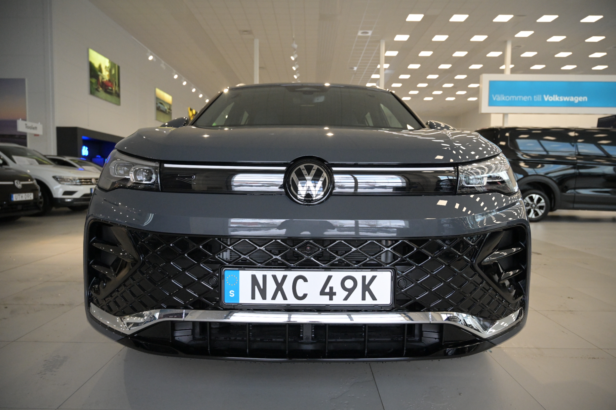 Volkswagen Tiguan eHybrid R-Line SWE 2026, bild 3/10