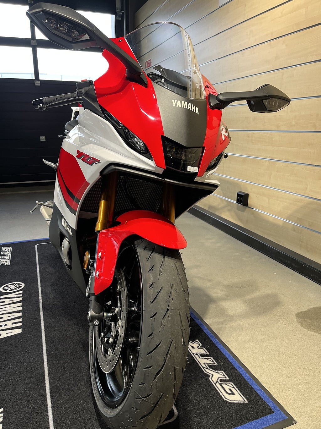 Yamaha YZF-R7 70th Anniversary / NU: 124 900kr!