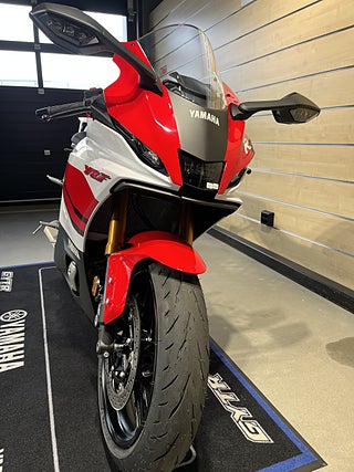 Yamaha YZF-R7 70th Anniversary / NU: 124 900kr!