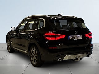 BMW X3 xDrive20d X3 Dragkrok Rattvärme Navigation S&V-däck – bild 5