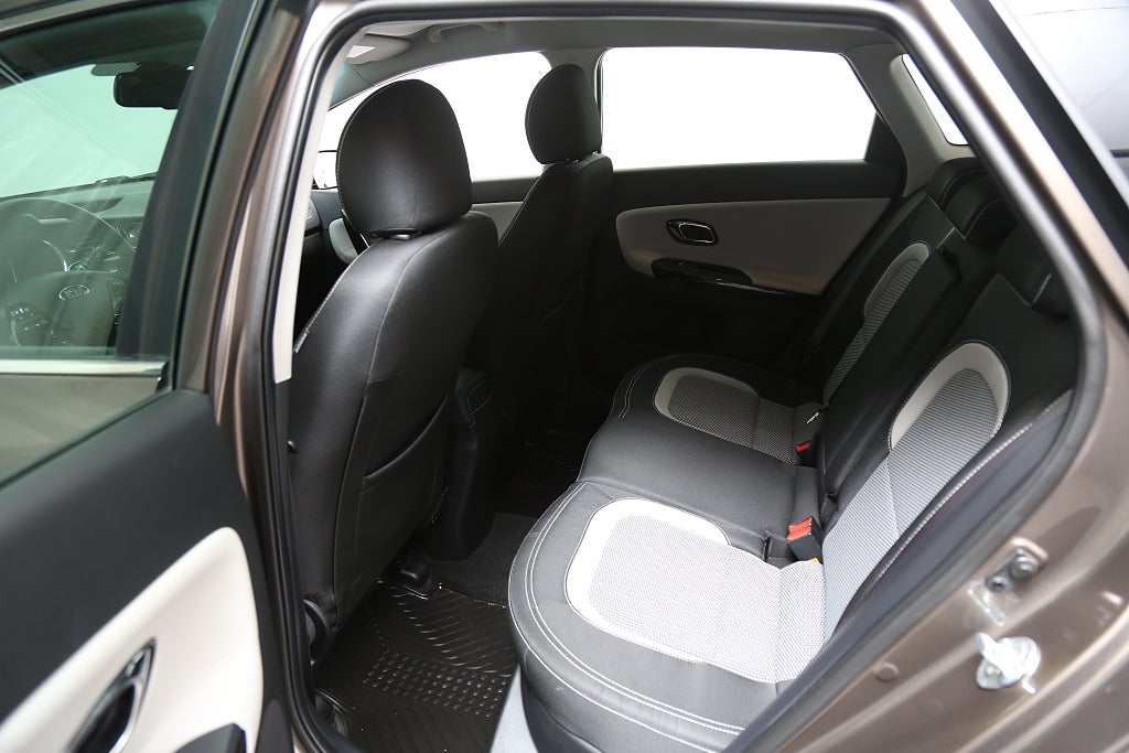 Kia Ceed 1,6 GDI Special Edition Aut Kombi Navi + Kamera  Motorv 2018