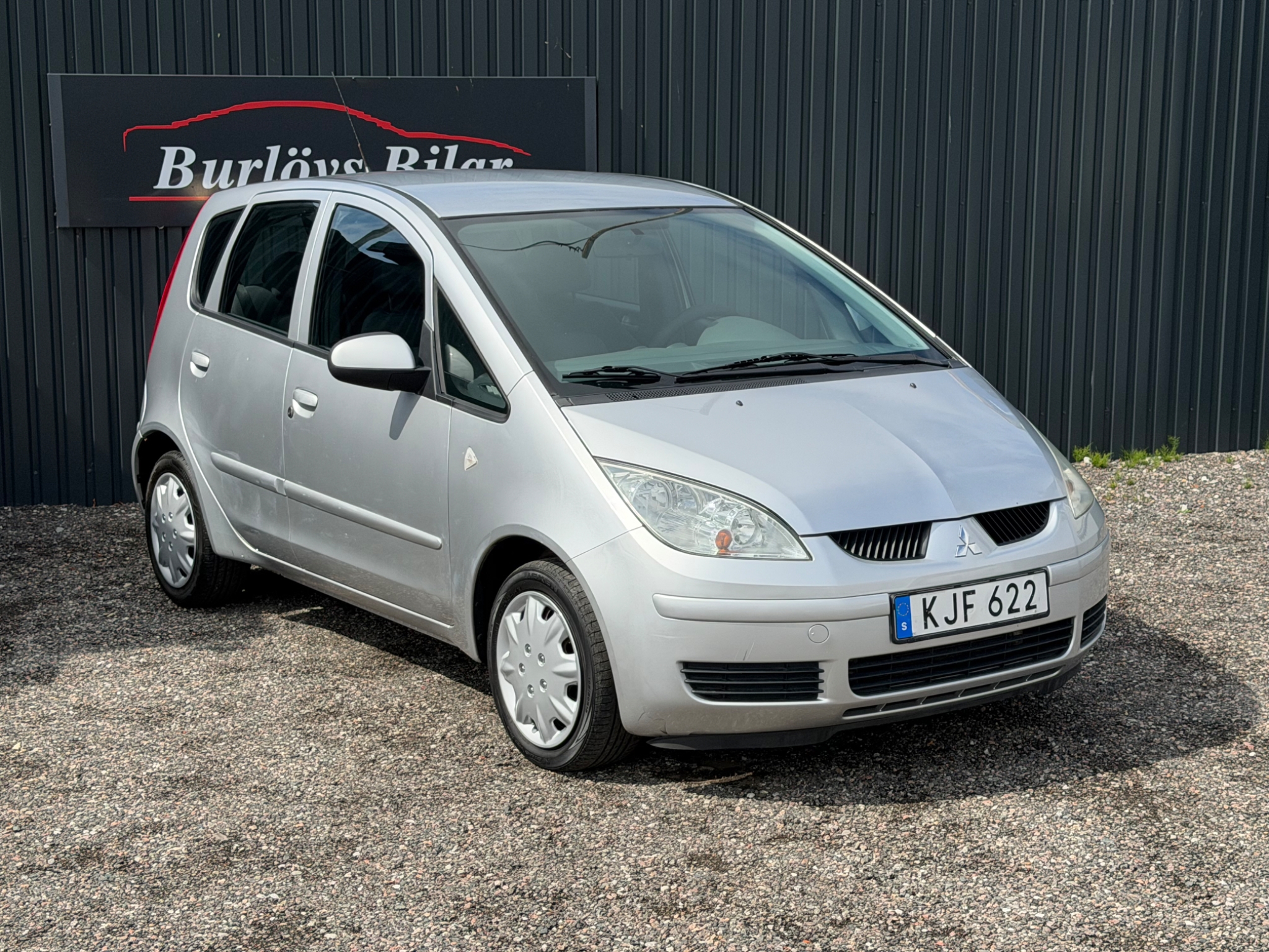 Mitsubishi Colt 5-dörrar 1.3 MIVEC 2007, photo 2/40