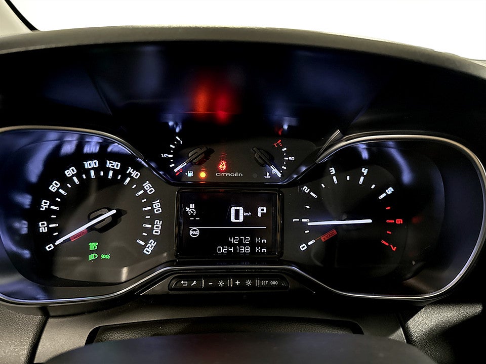 Bild på Citroën C3 Aircross Shine 1.2 PT Aut P-SENSORER NAVI