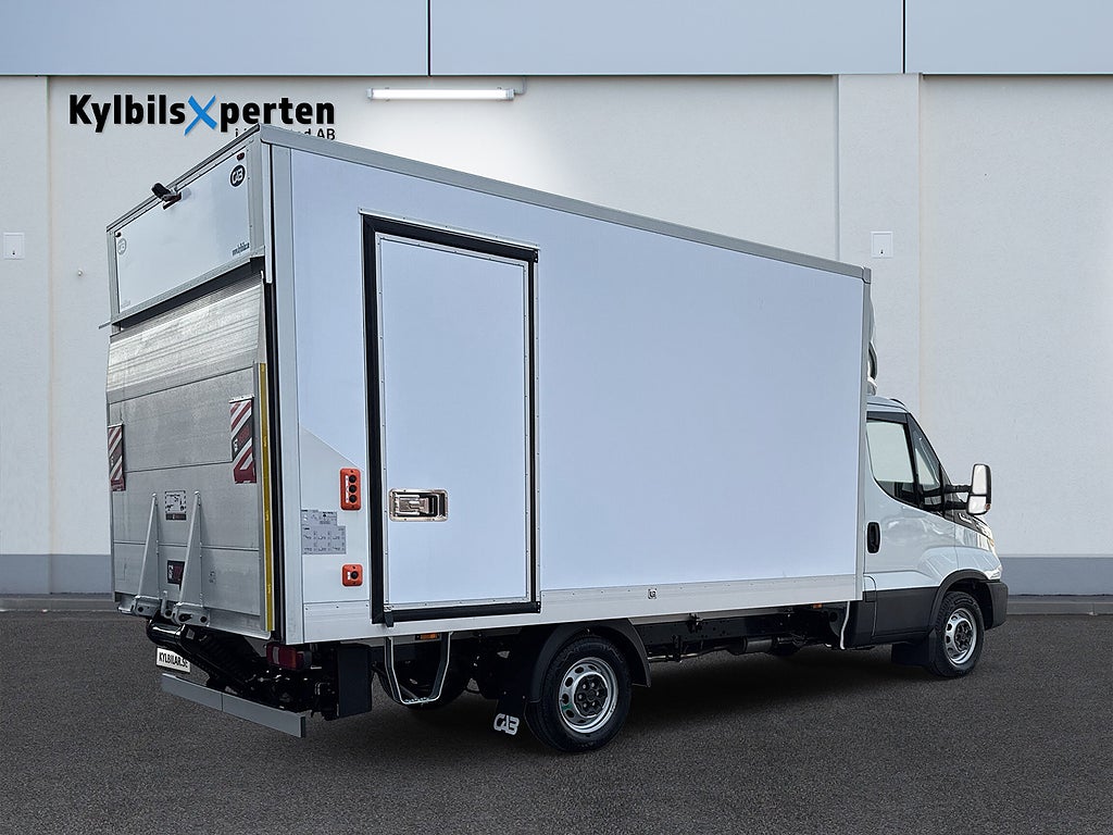 Iveco Daily 35s16 A8 19m3 Kylbil med bakgavelhiss