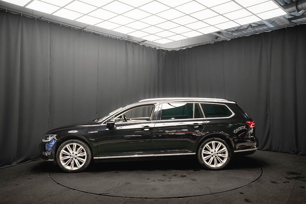 Volkswagen Passat TDI 4M 240hk GTS R-Line D-VÄRMARE LÄDER DRAG 1-ÄGARE
