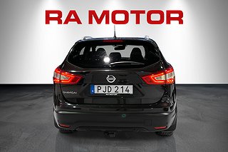 SUV Nissan Qashqai 6 av 25