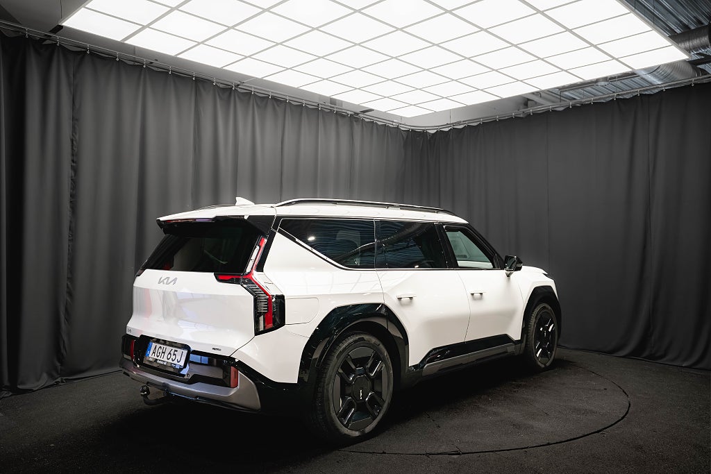 Kia EV9 AWD GT-Line 7-sits DRAG PANO 360° HUD 98.1%SoH MOMS