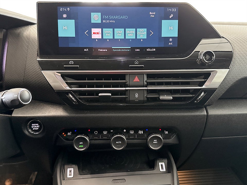 Bild på Citroën e-C4 Shine 50kWh 136hk Aut B-KAMERA CARPLAY