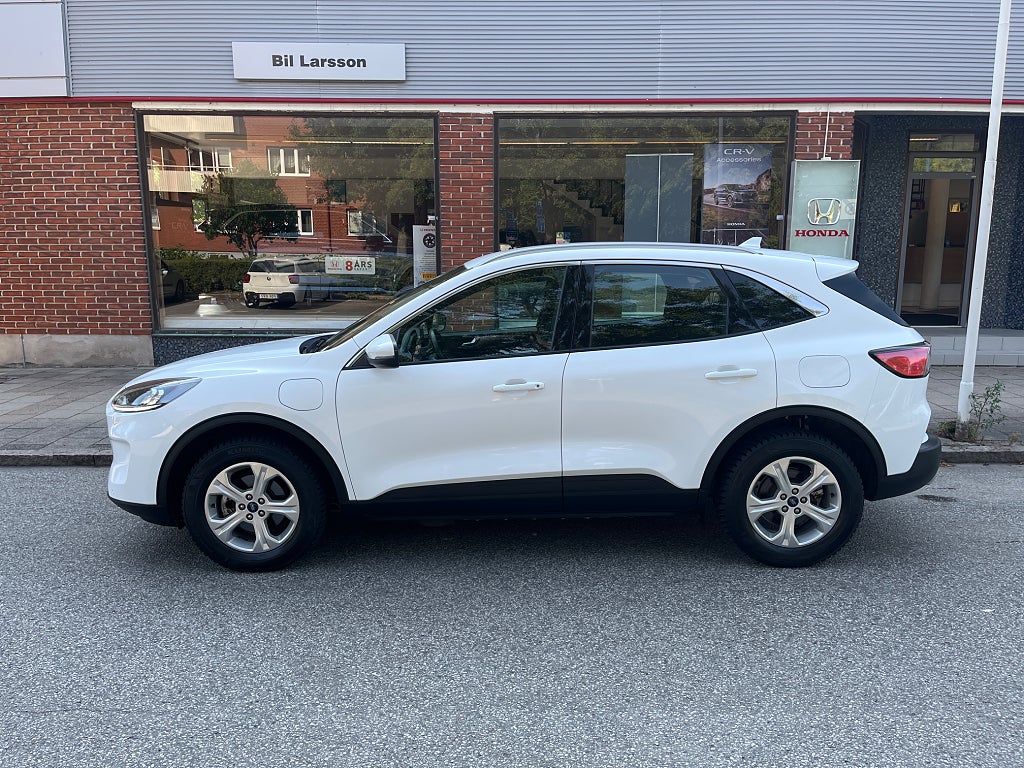 Ford Kuga Plug-In Hybrid E-CVT 