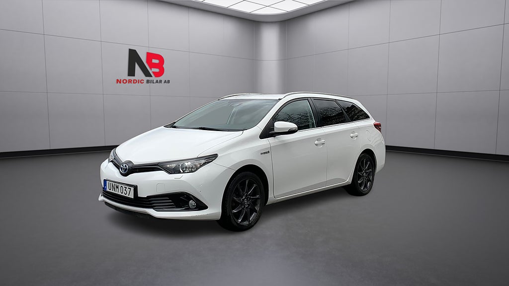 Toyota Auris Touring Sports Hybrid EXECUTIVE GPS RÄNTEFRITT