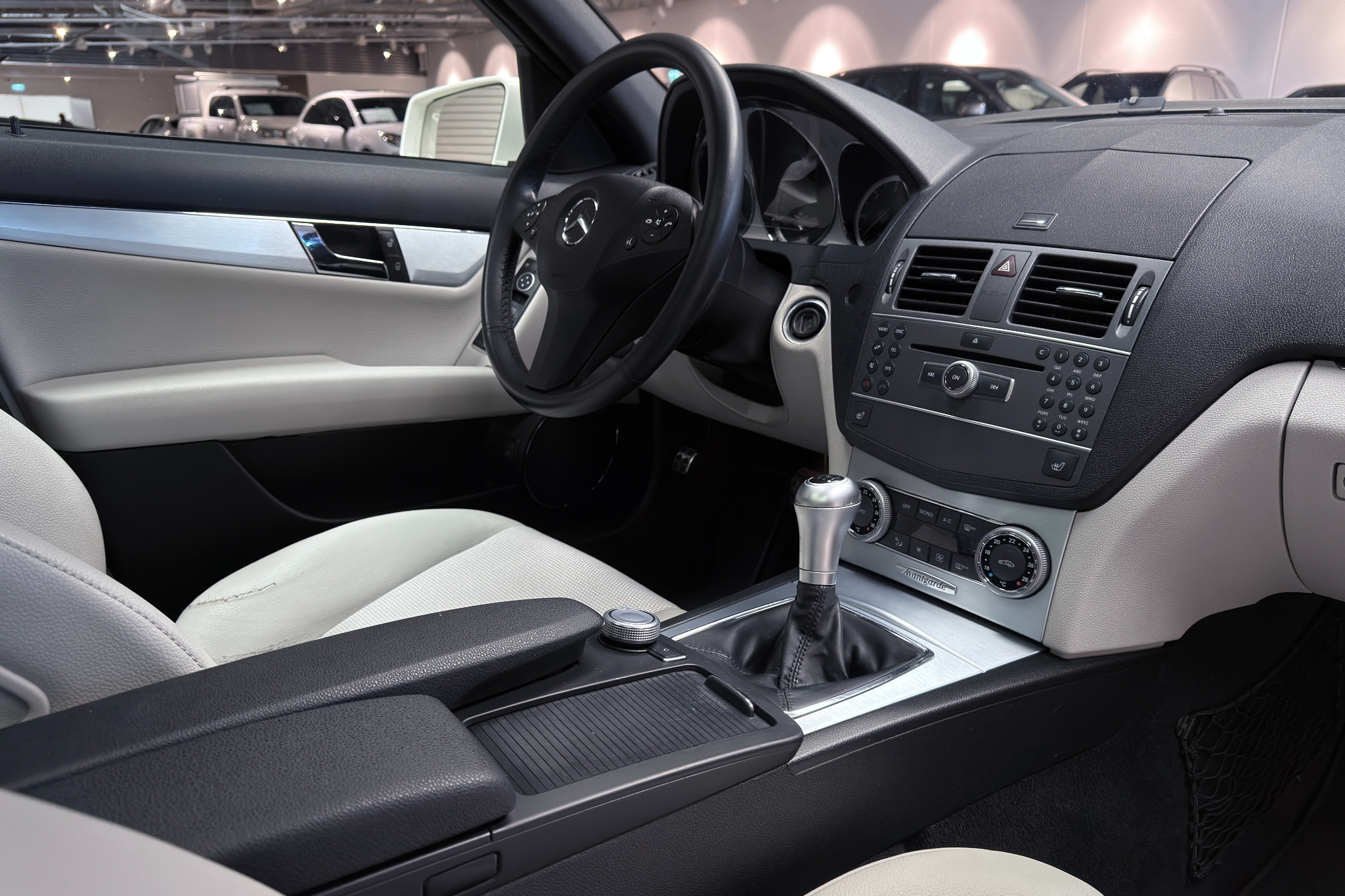 Mercedes-Benz C 220 CDI AMG Sport Avantgarde|Panorama|Svsåld 2011 - miniatyr 34