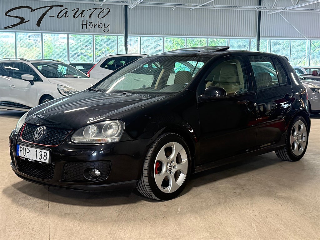 Volkswagen Golf GTI 2.0 Turbo DSG 2 brukare 200hk