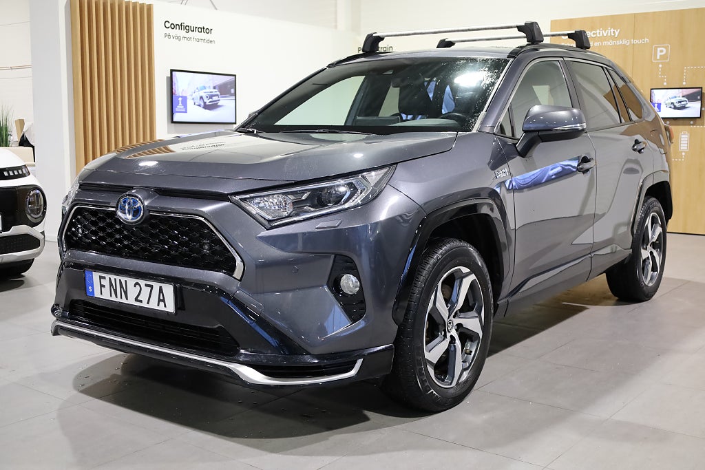 Toyota RAV4 Plug-in Hybrid E-CVT Launch Edition Drag Kamera 2020