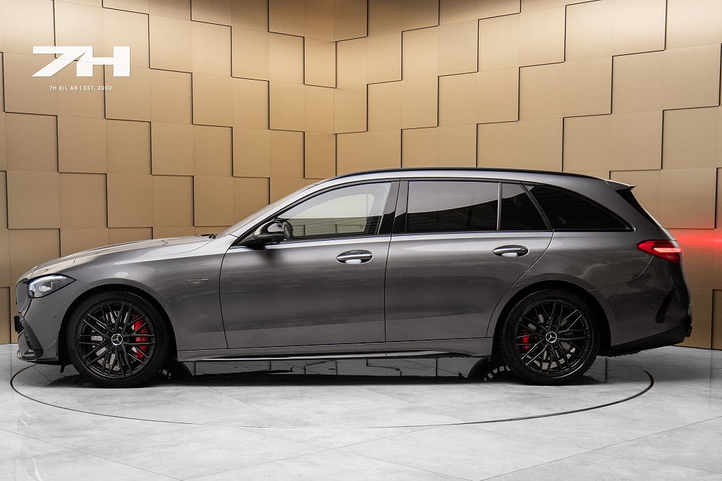 Mercedes-Benz C43 AMG Touring 4M 360° HuD Pano Bakaxelstyrning