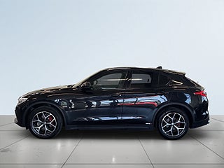 Alfa Romeo Stelvio 2.2 JTD 16V Q4 S&V-hjul/Kamera/Elstolar/Harman/kardon – bild 4