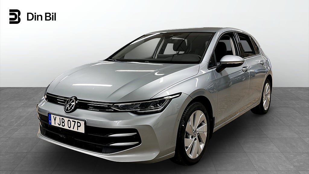 Volkswagen Golf 1.5 eTSI 150 DSG/Värmare/Edition med backkamera-ke