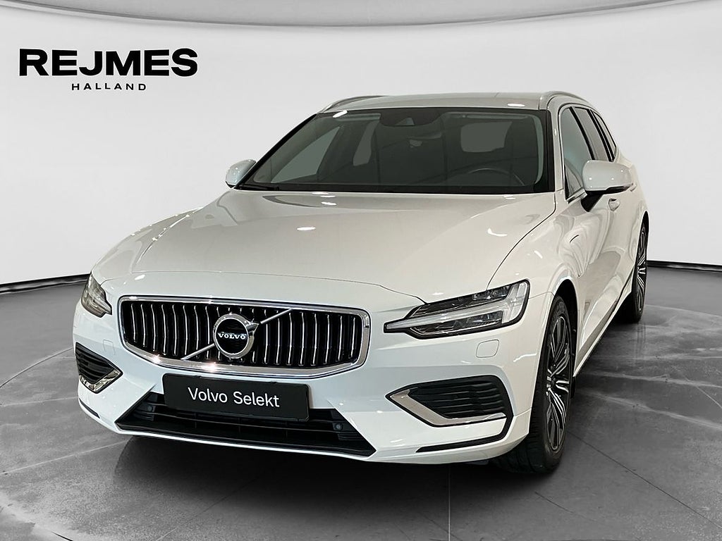 Volvo V60 Recharge T6 Inscription Expression | Dragkrok |...