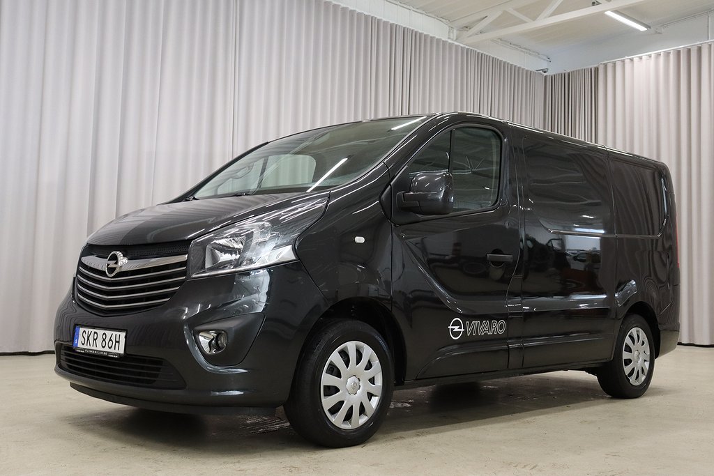 Opel Vivaro CDTI 125HK Drag Värmare GPS Backkamera Leasebar