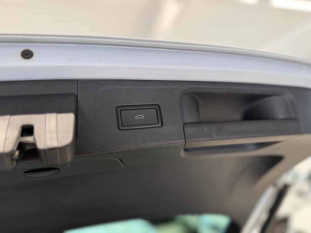 Volkswagen Passat 2.0 TDI 200hk 4Motion GT/Drag/Värmare/Kamera