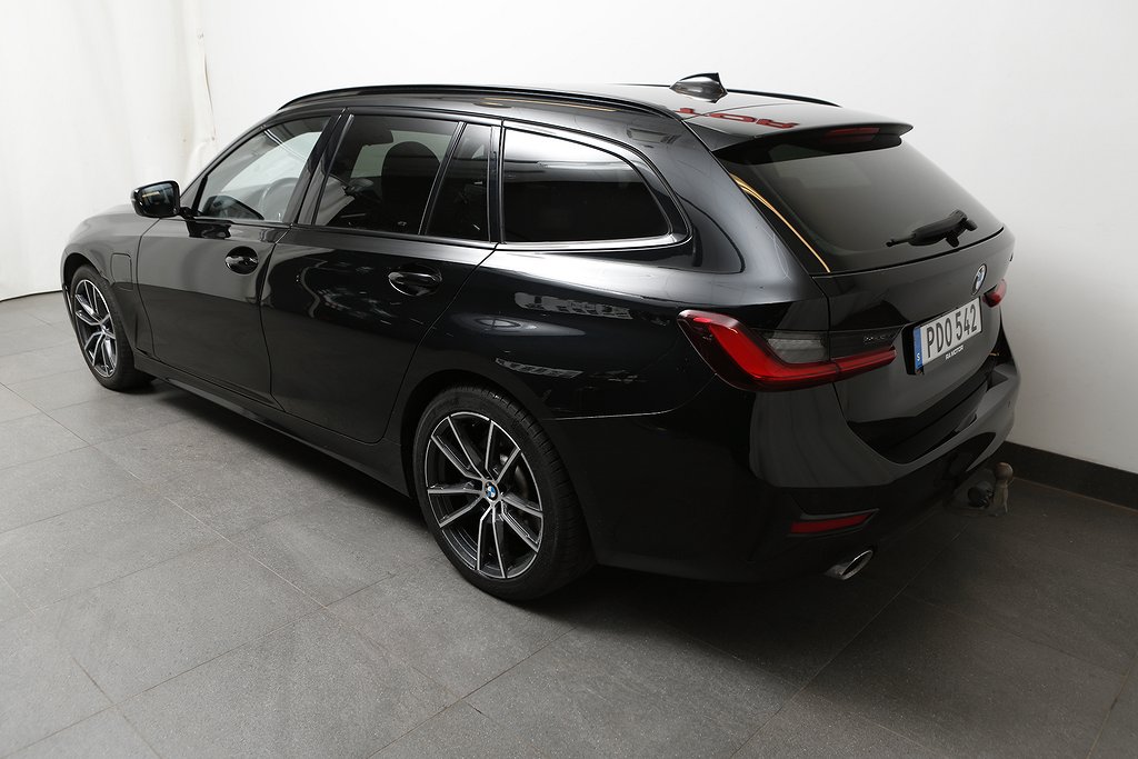 BMW 330e Touring 292hk Sport line Aut Dragkrok Leasbar 2021