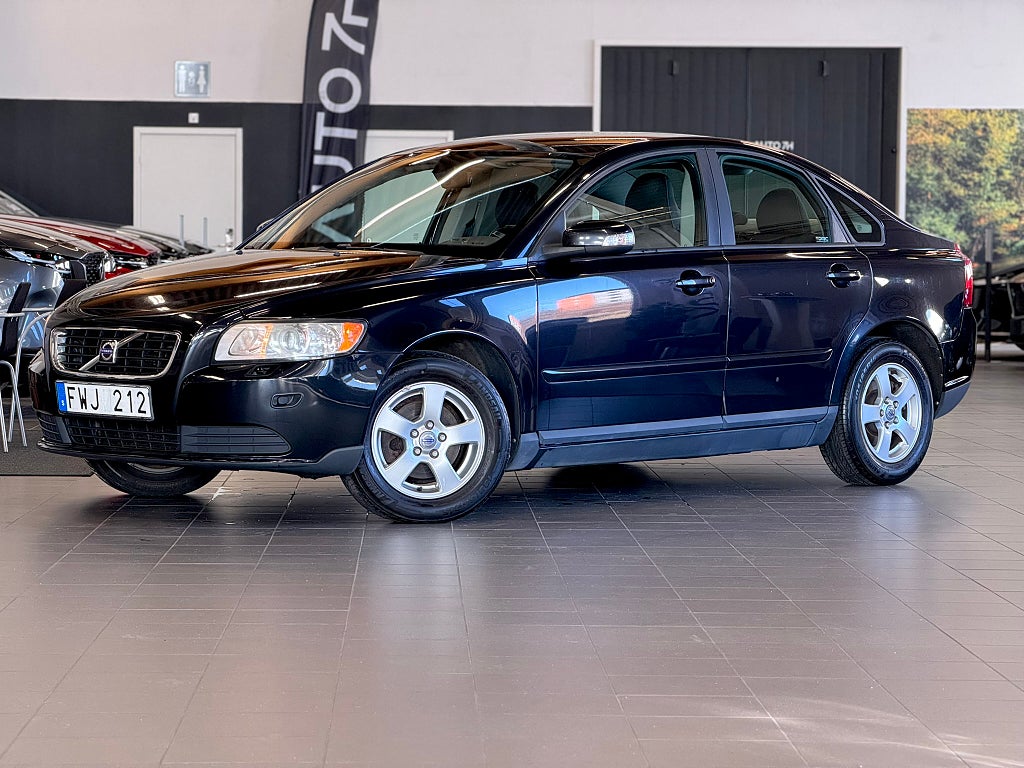 Volvo S40 1.8 Flexifuel Kinetic / Motorvärmare / 