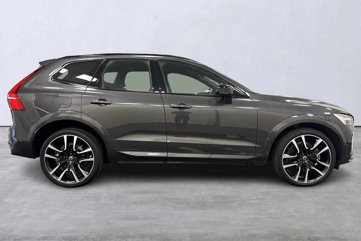 Volvo XC60 R Design 2022, bild 3/10