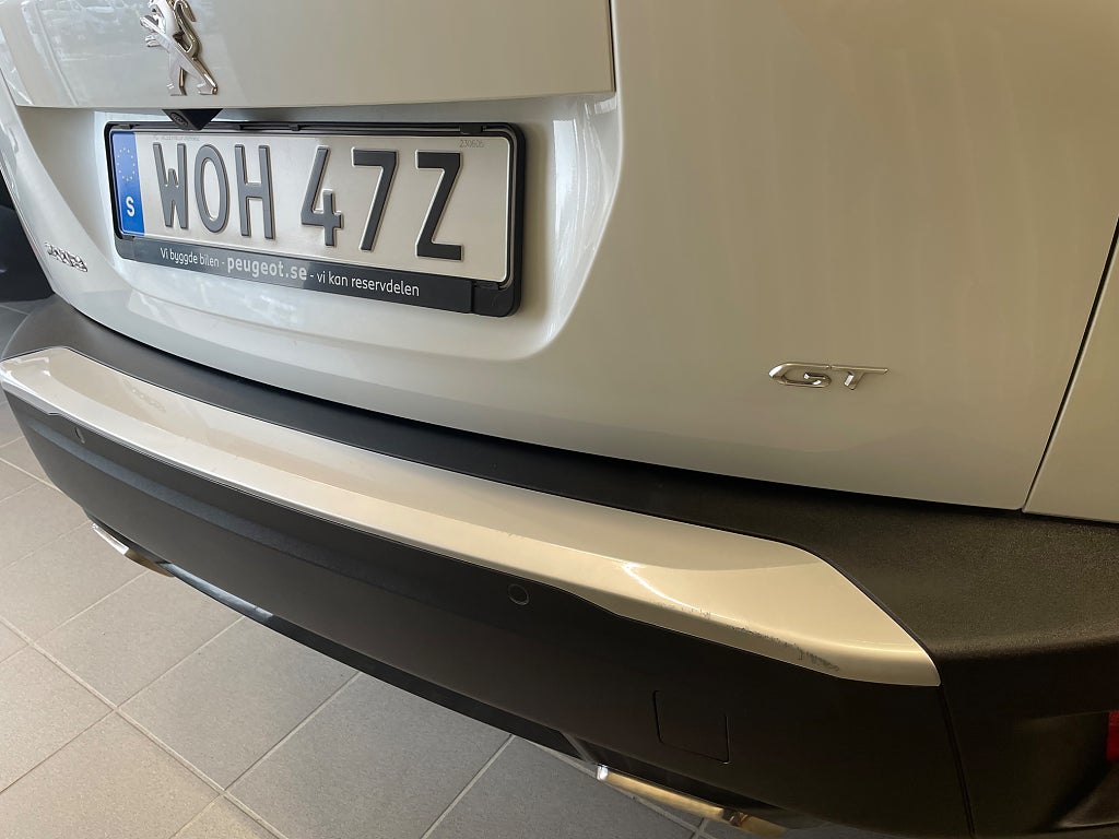 Peugeot 2008 GT 1.2 PureTech 130 Automat thumbnail