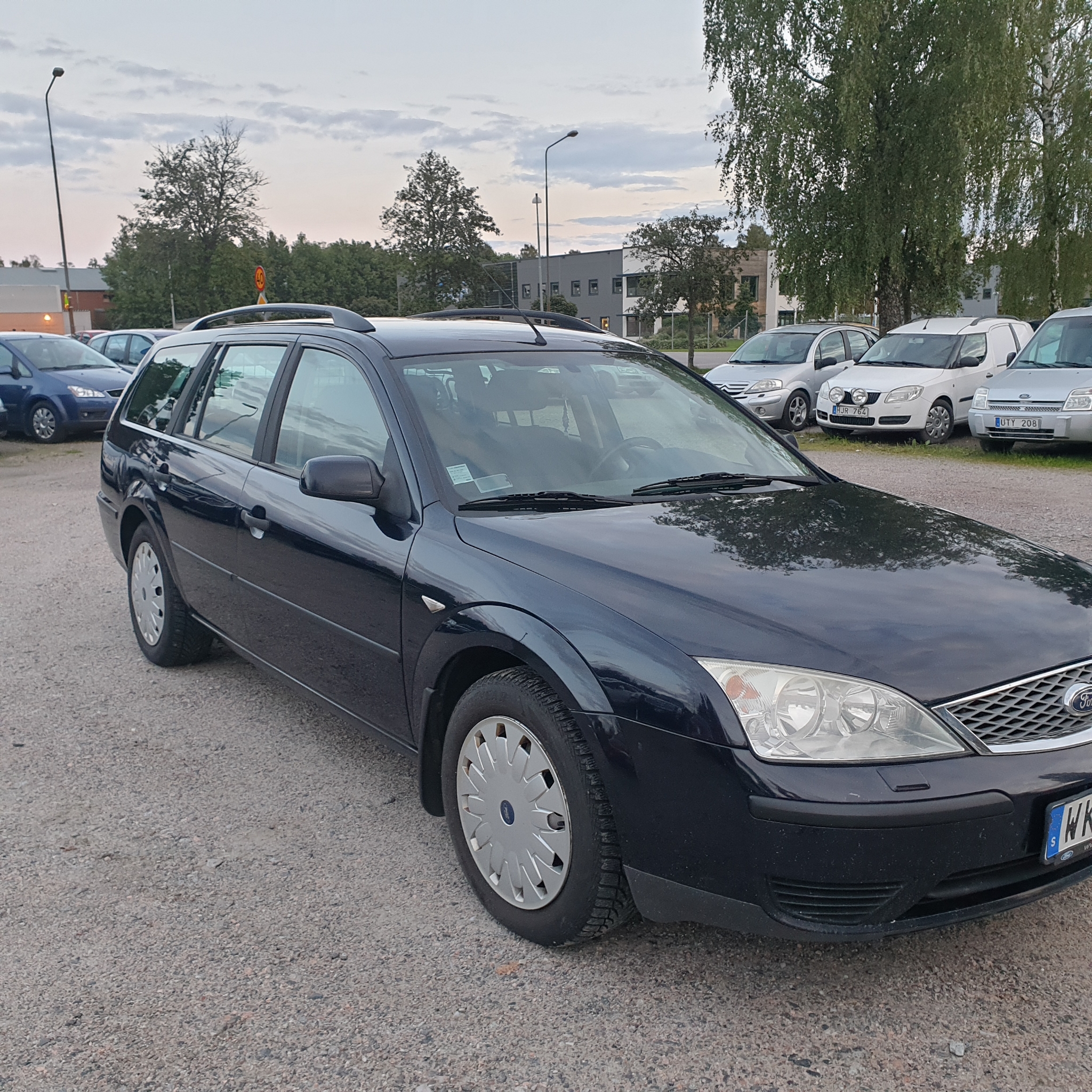 Ford Mondeo Kombi 1.8 125hk 2005, bild 2/44