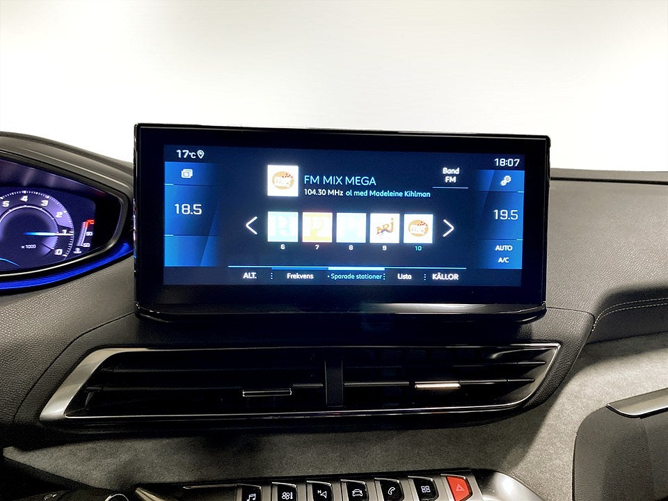 Bild på Peugeot 5008 GT 1.2 PT 130hk Aut - 7-SITS,B-KAMERA,NAV