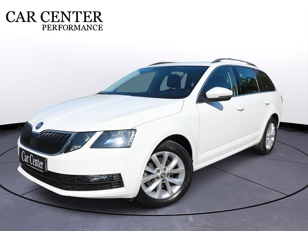 Skoda Octavia Kombi 1.0 TSI 115hk DSG Drag Värmare Carplay