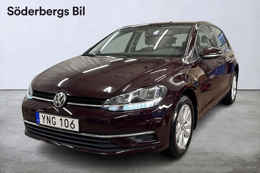 Volkswagen Golf 5-dörrar 1.0 TSI Dragkrok Backkamera 110hk