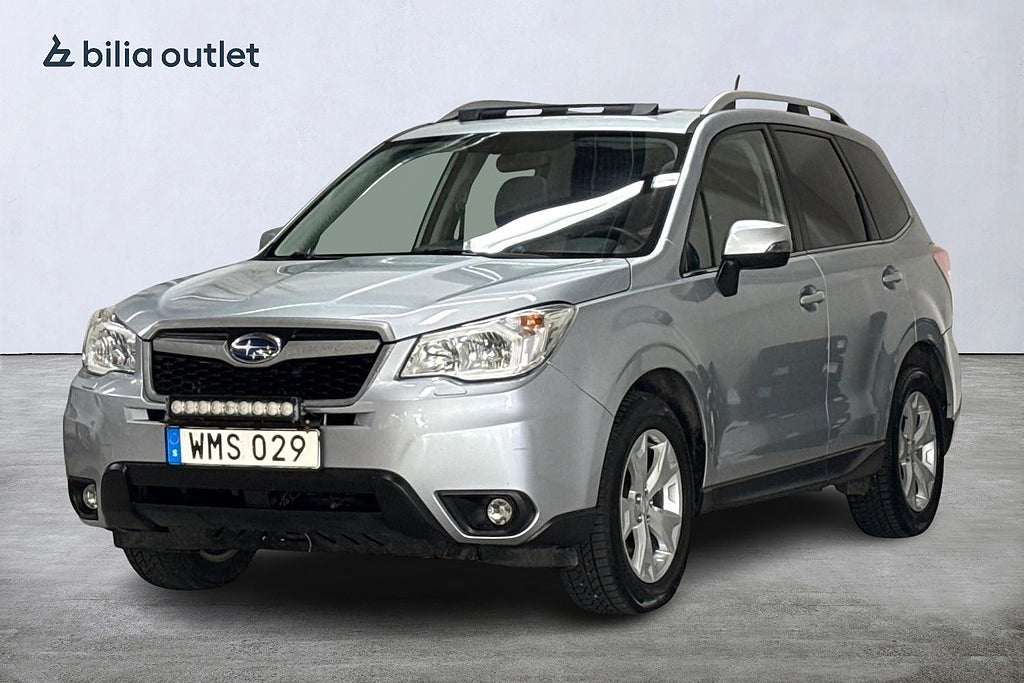 Subaru Forester 2.0 4WD Lineartronic 147hk Panorama Navi Drag B-kamera
