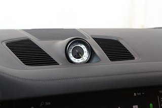 SUV Porsche Cayenne 26 av 32