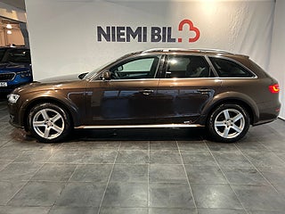 Audi A4 Allroad Quattro 2.0 TDI Drag/MoK/P-sens/S&V-hjul