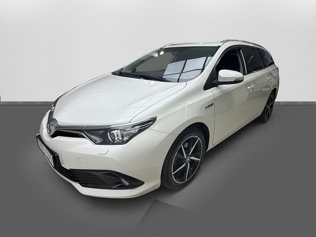 Toyota Auris Touring Sports Hybrid e-CVT Intense Edition