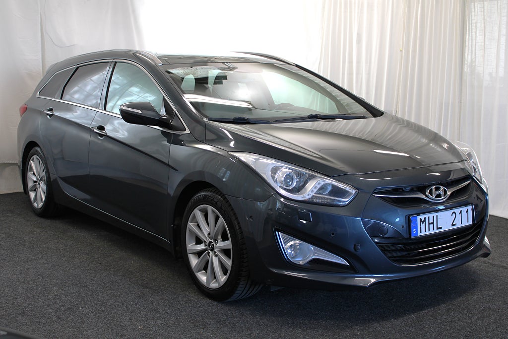 Hyundai i40 cw 1.7 CRDi Business|Pano|GPS|Backkamera|Värmare|136hk